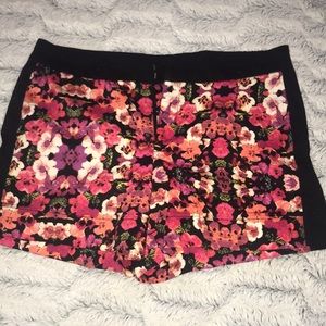 Nicole by Nicole Miller shorts